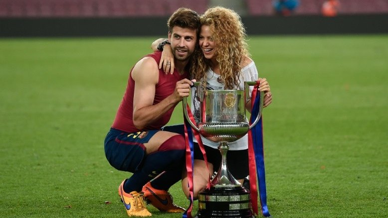 Romance entre Shakira e Piqué começou com pergunta sobre o clima