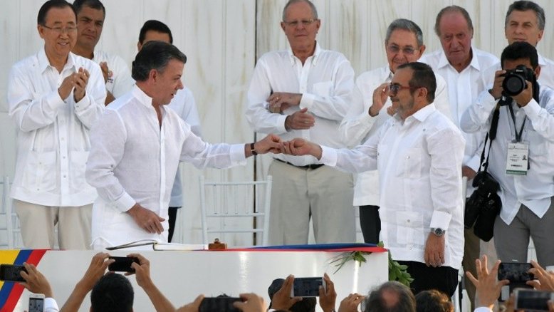 Farc e governo colombiano debaterão ajustes a plano de paz rejeitado
