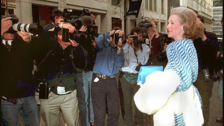 Morreu madrasta de Lady Di