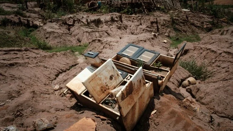 Um ano depois, as feridas da tragédia de Mariana continuam abertas