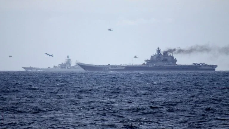Caça russo cai no Mediterrâneo