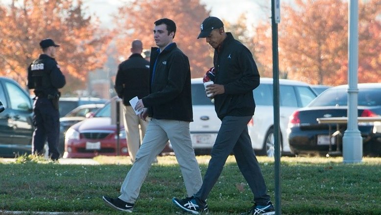 Obama cumpre ritual e joga basquete no dia das eleições