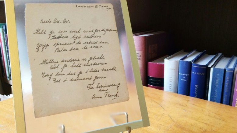 Poema de Anne Frank é vendido por 140 mil euros em leilão
