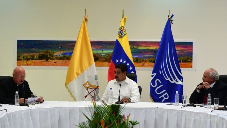 Governo e oposição da Venezuela acertam convivência pacífica para resolver crise