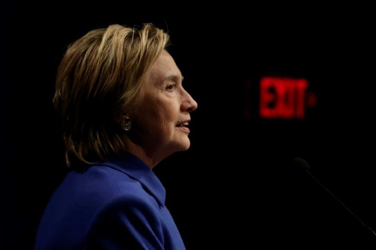 Negros abandonaram Hillary em Milwaukee