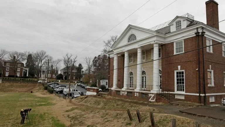 Revista Rolling Stone é culpada por ter denunciado estupro fictício