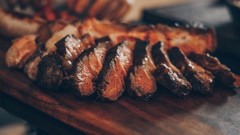 Para especialistas, churrasco de domingo é vilão do aquecimento global