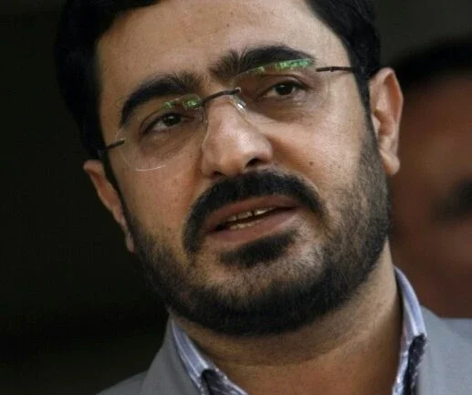 Ex-procurador iraniano é condenado a 135 chibatadas por corrupção