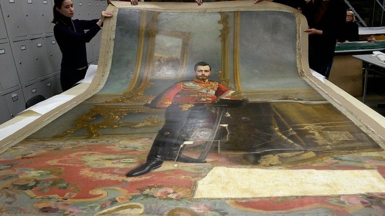 Retrato do último czar, escondido durante 90 anos sob o de Lênin, será exposto