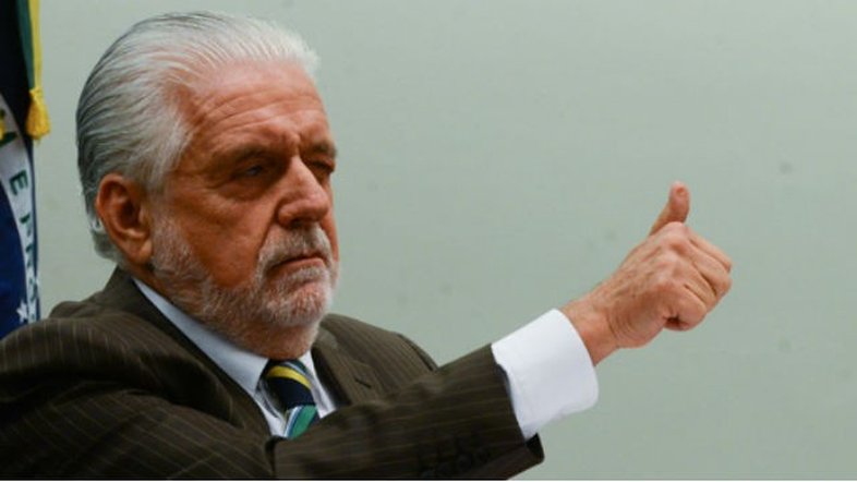 PF faz buscas na casa de Jaques Wagner