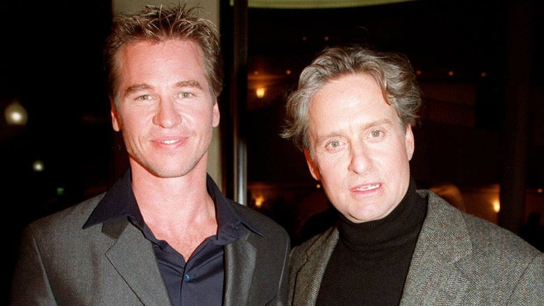 Val Kilmer desmente Michael Douglas e diz que não tem câncer
