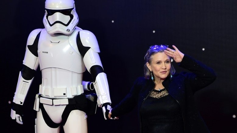 Carrie Fisher, a Princesa Leia de Star Wars, luta pela vida após infarto