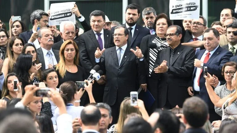Transparência Internacional mostra preocupação com  tentativas de garantir impunidade a investigados da Lava Jato