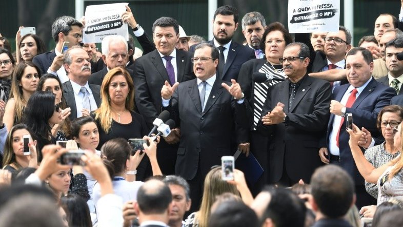 Transparência Internacional mostra preocupação com  tentativas de garantir impunidade a investigados da Lava Jato