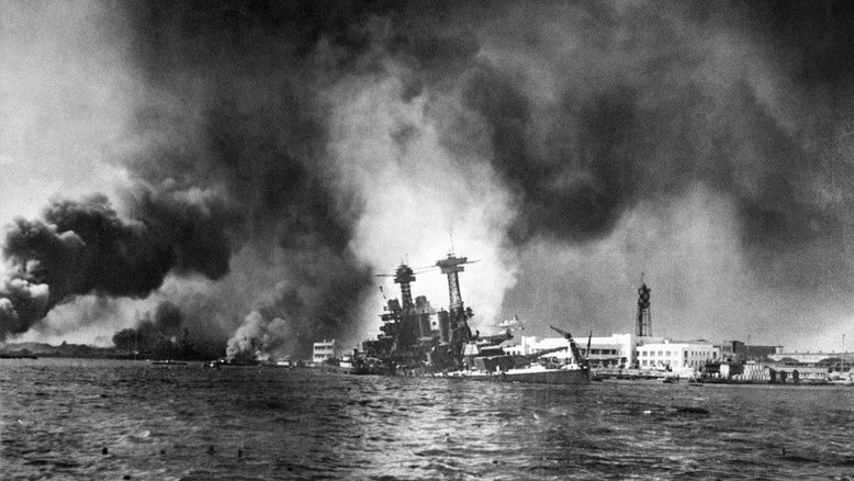 Há 75 anos, Pearl Harbor precipitava entrada dos EUA na Segunda Guerra