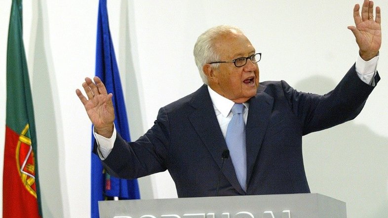 Portugal: morre o ex-presidente Mário Soares aos 92 anos