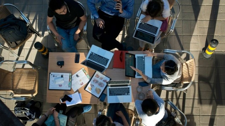China 'coloca em ordem' acesso a sites estrangeiros