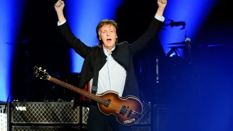 Paul McCartney processa Sony para recuperar direitos dos Beatles