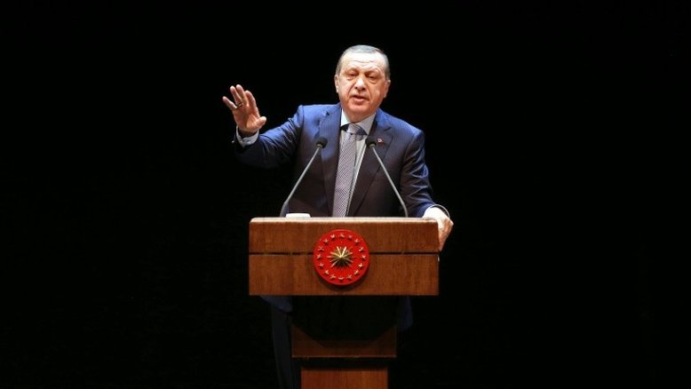 Erdogan visita a África para falar sobre doutrinador Gülen