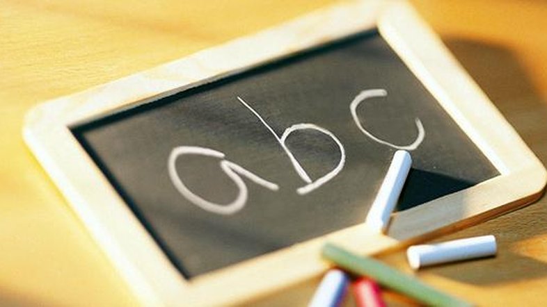 MEC prepara material para explicar nova política de alfabetização