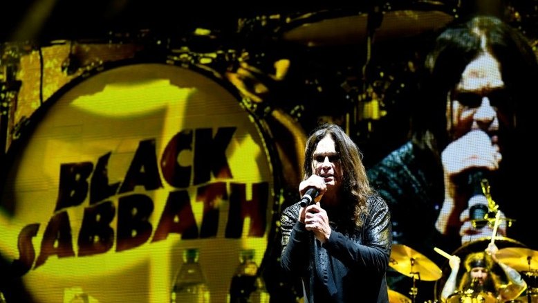 Morre, aos 68 anos, Geoff Nichols, teclista do Black Sabbath