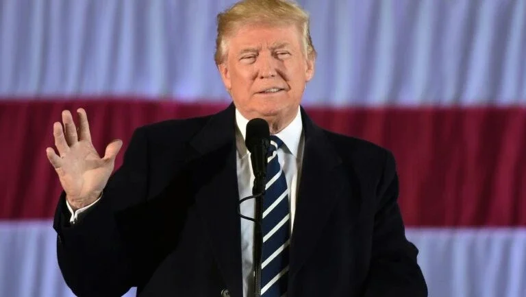 Gabinete de Trump não tem hispânicos pela primeira vez em quase 30 anos