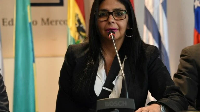 Venezuela pede que Trump anule decreto que a considera uma ameaça