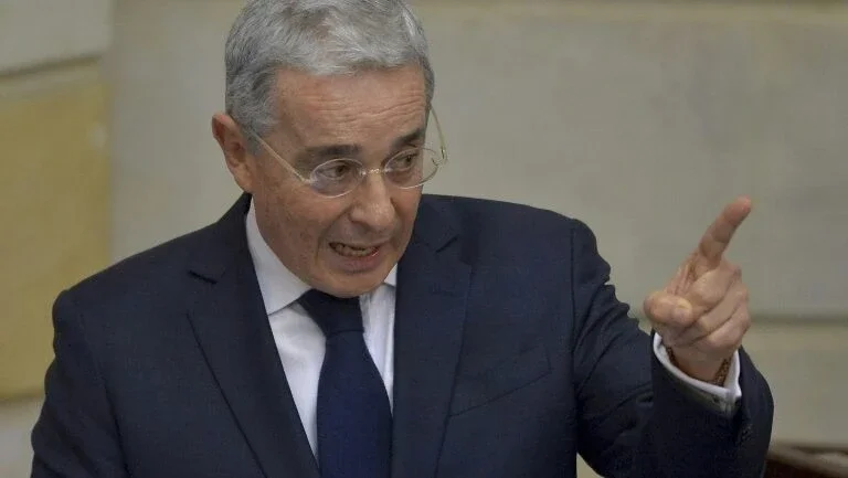 Colômbia pedirá anulação de contrato com Odebrecht