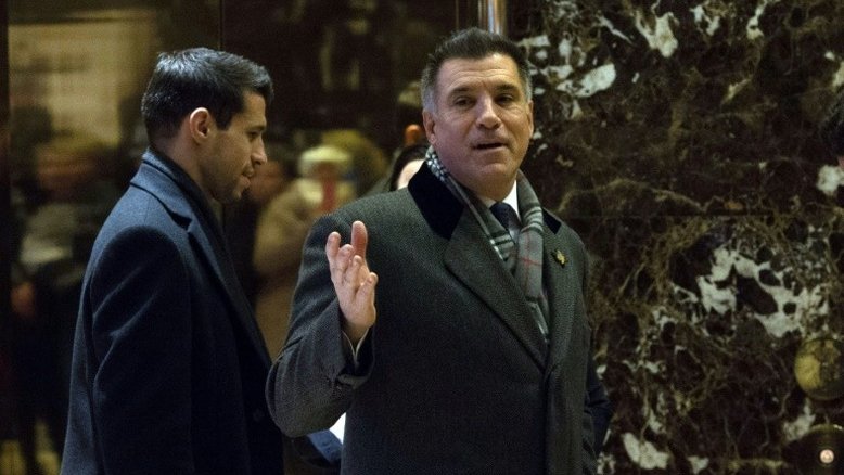 Candidato de Trump a secretário do Exército renuncia (imprensa)