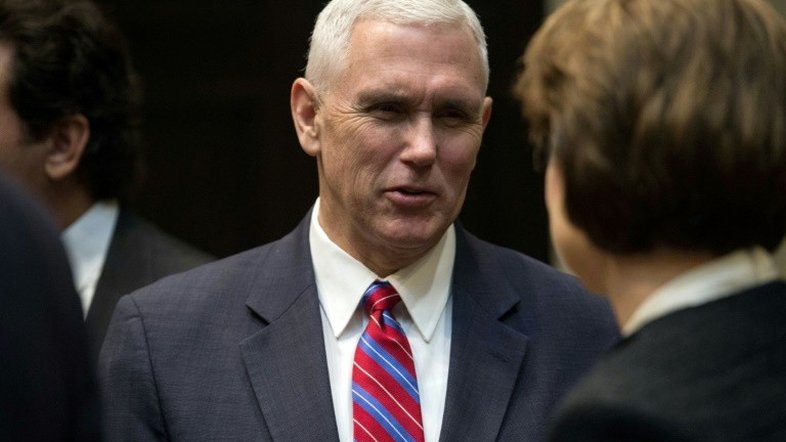 Trump ganhará batalha da Suprema Corte "de uma forma ou de outra", diz Pence