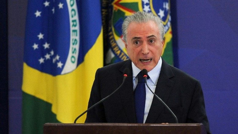 Temer promete afastar ministros denunciados na 'Lava Jato'