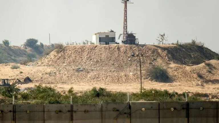 Dois palestinos morrem em incidente perto da fronteira com o Egito