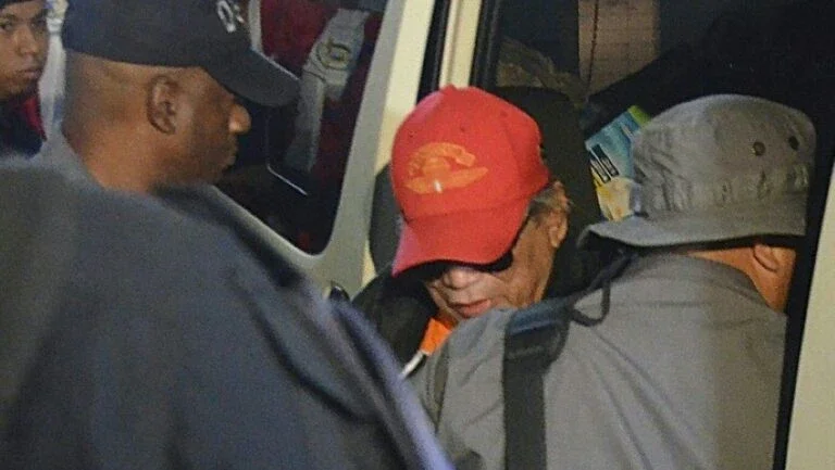 Ex-ditador Manuel Antonio Noriega será operado de tumor em março