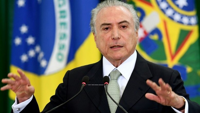 Popularidade de Temer cai, enquanto sobem a de Lula e Bolsonaro
