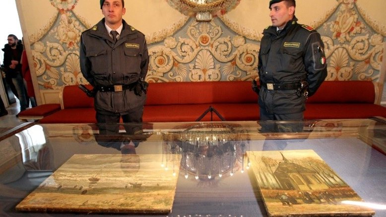 Nápoles expõe dois Van Gogh roubados em Amsterdã e escondidos pela máfia