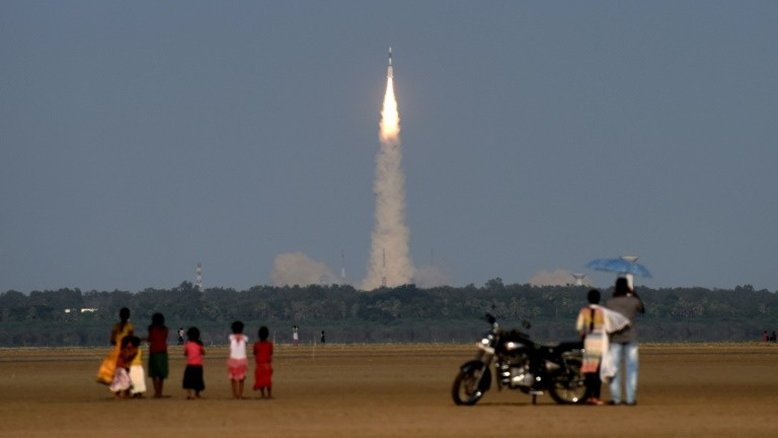 Índia se prepara para lançar 104 satélites em missão recorde