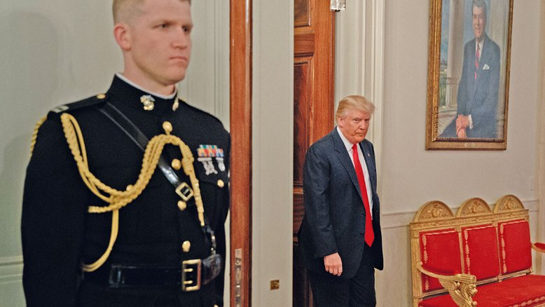 Trump se prepara para a guerra