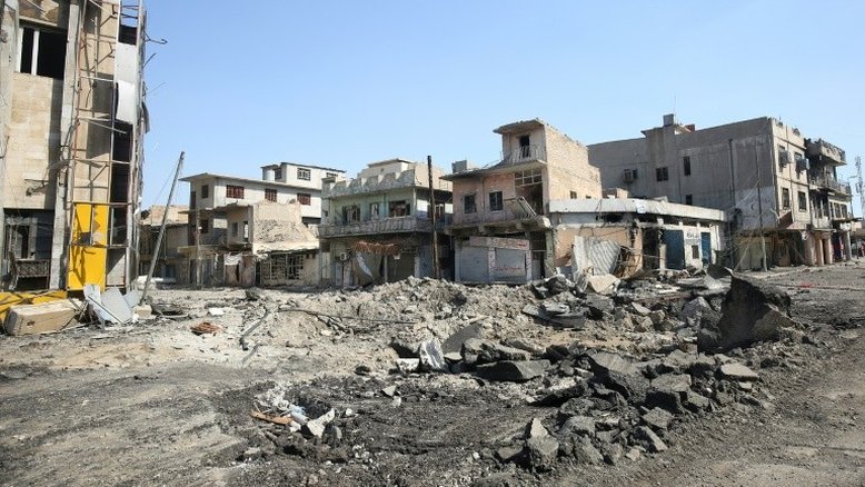 Iraque investiga morte de civis em bombardeios contra o EI em Mossul