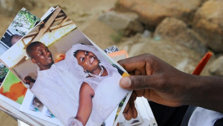 Mulher capa da Time como sobrevivente do Ebola morre após dar à luz