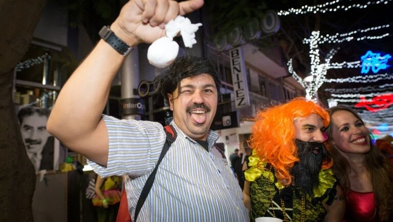 Filho de Pablo Escobar critica as séries que glorificam criminosos