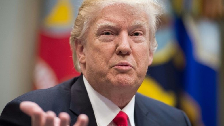 Novo decreto migratório de Trump é submetido aos tribunais nos EUA