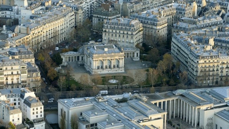 Paris abrirá em 2019 seu primeiro museu permanente da moda