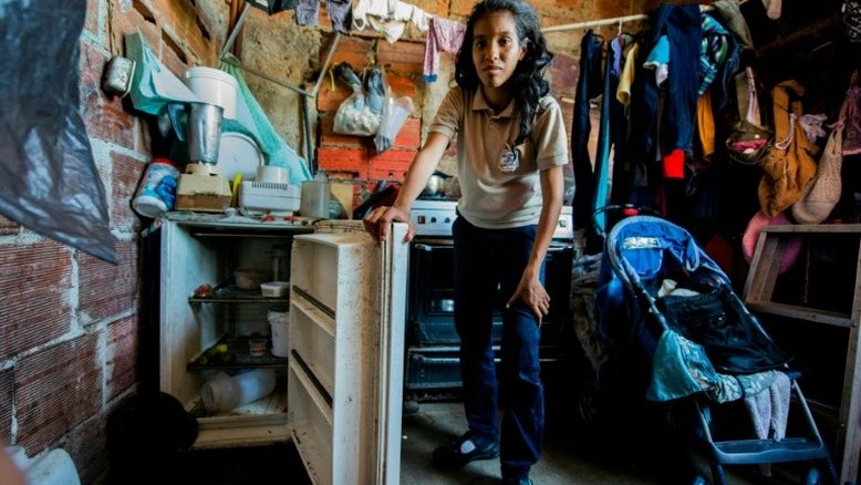 Comer do lixo, o drama da fome dos venezuelanos mais pobres