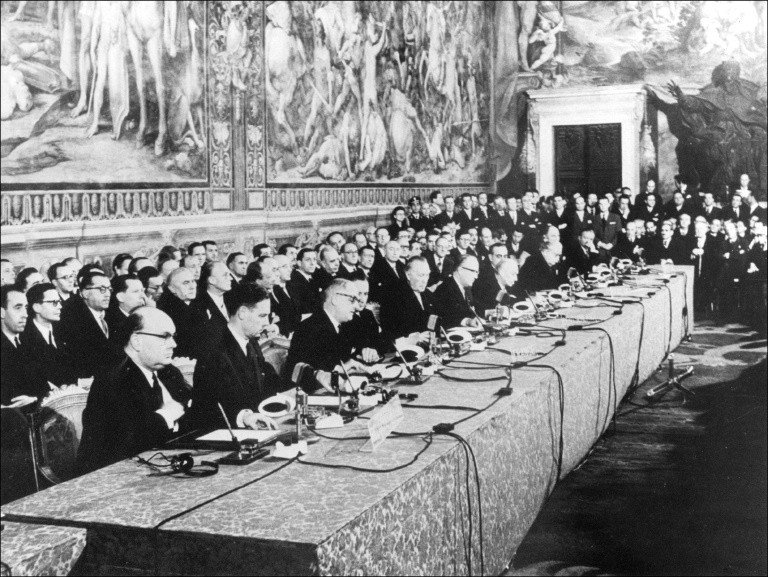 Pais fundadores da União Europeia assinaram ’em branco’ o Tratado de Roma ISTOÉ Independente