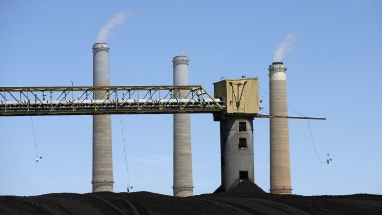 Trump se prepara para acabar com plano de energia limpa de Obama