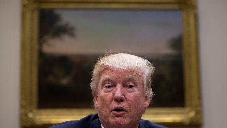 Trump deseja feliz Ano Novo a iranianos