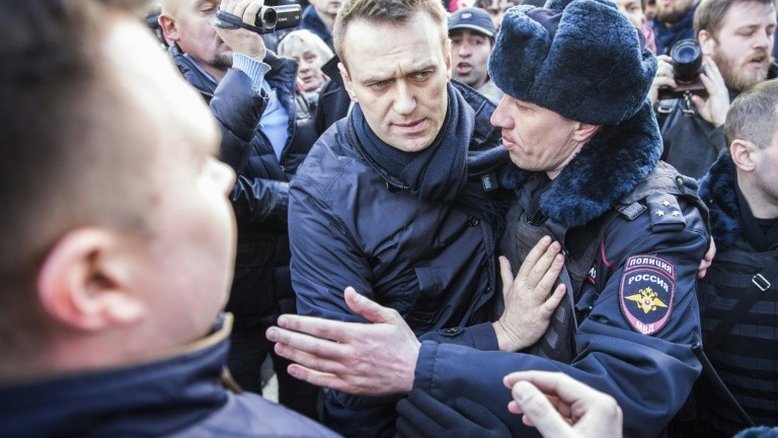 Navalny, o opositor determinado a desafiar a corrupção russa e Putin