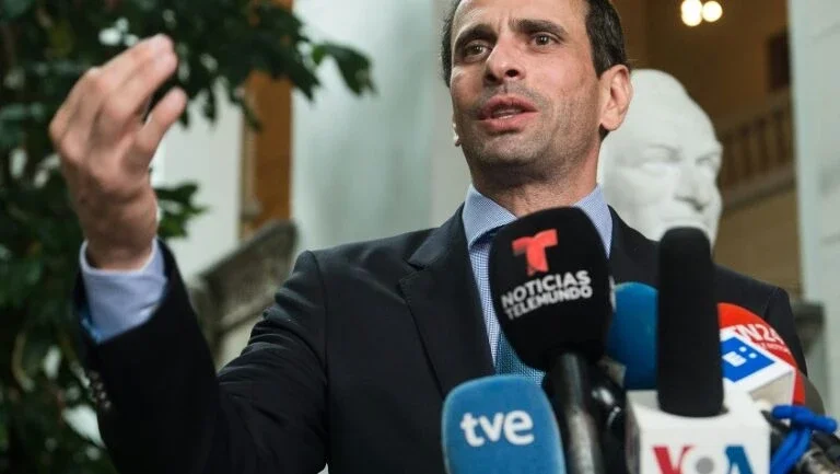 Opositor pede que OEA declare ruptura da ordem Constitucional na Venezuela