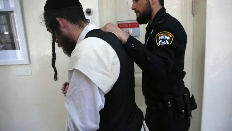 Mais de 20 judeus ultraortodoxos detidos em Israel por suspeita de abuso sexual