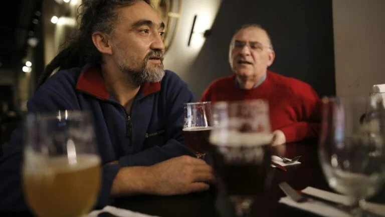 Cerveja palestina dá dor de cabeça em Israel